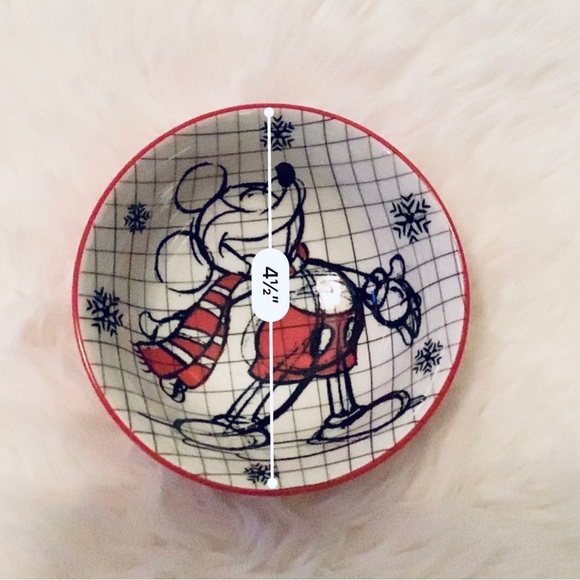 Disney Christmas Sketchbook Set of 3 Tidbit Bowl - Picture 4 of 5